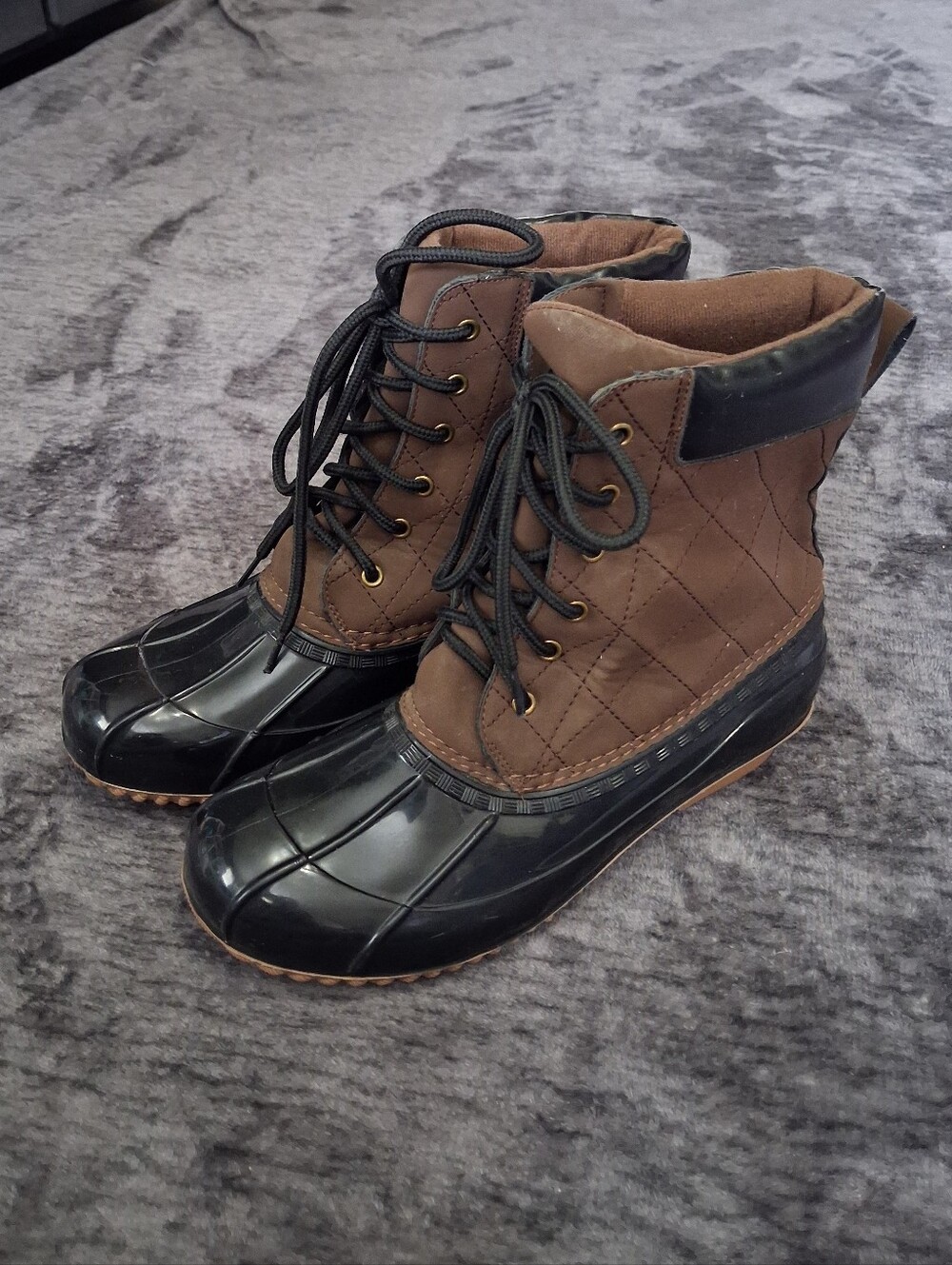 JF Brown/Black Quilted Lace-Up Duck Boots Lined Ankle Womens Size 8
